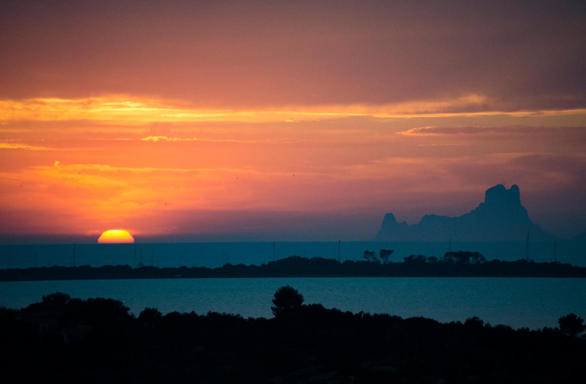 Five Flowers Hotel Formentera, Member Of Melia Collection Es Pujols Eksteriør bilde