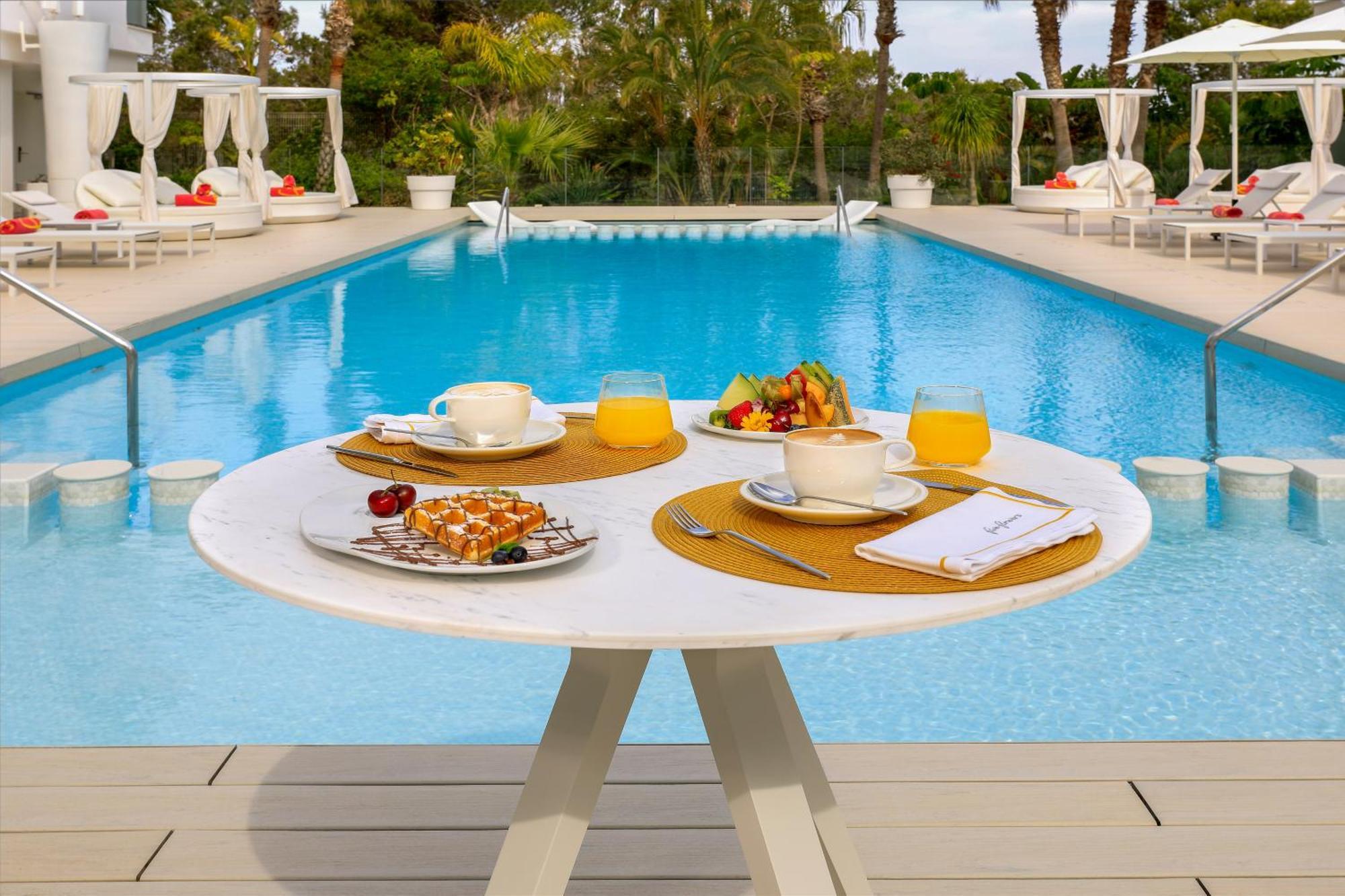 Five Flowers Hotel Formentera, Member Of Melia Collection Es Pujols Eksteriør bilde